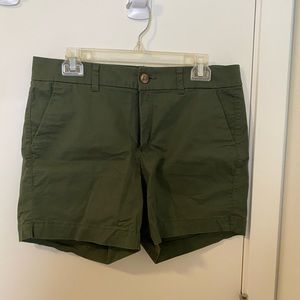 LOT OF 3 Old navy 5” mid rise chino shorts size 10